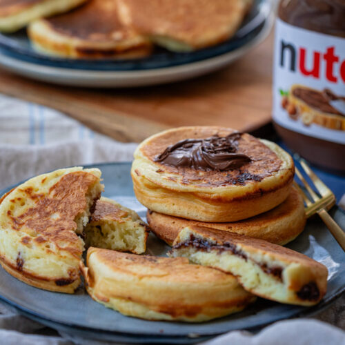 Gefüllte Pancakes mit Schokocreme