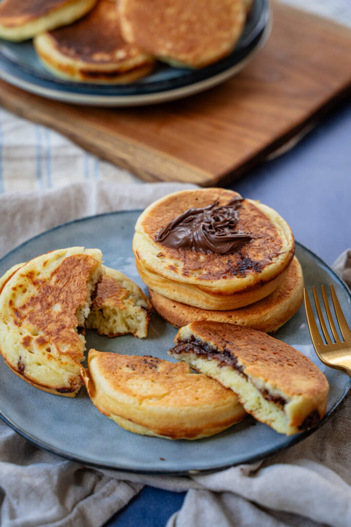 Gefüllte Pancakes mit Schokocreme