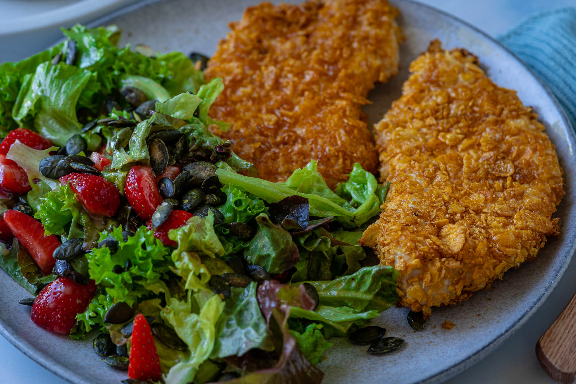 Schnitzel mit Cornflakespanade