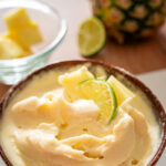 SCHNELLES EIS MIT ANANAS