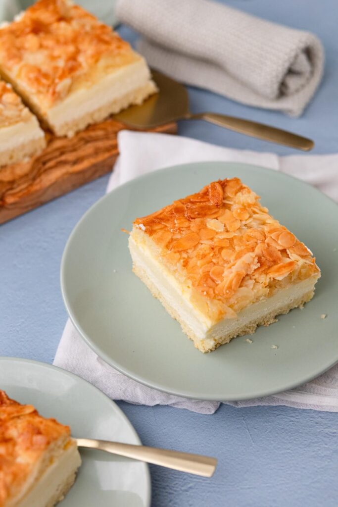 Bienenstich nach Omas Rezept – saftig und cremig