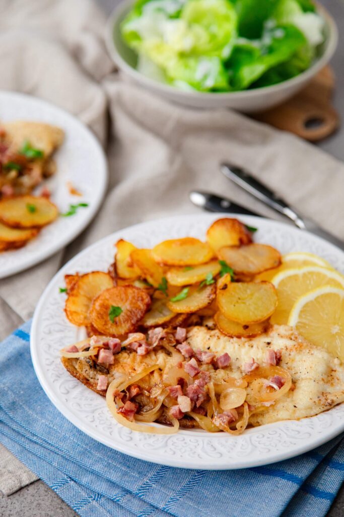 Finkenwerder Scholle mit Bratkartoffeln