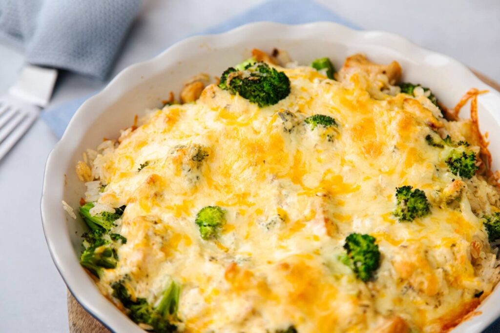 Reis Auflauf mit Hähnchen und Brokkoli
