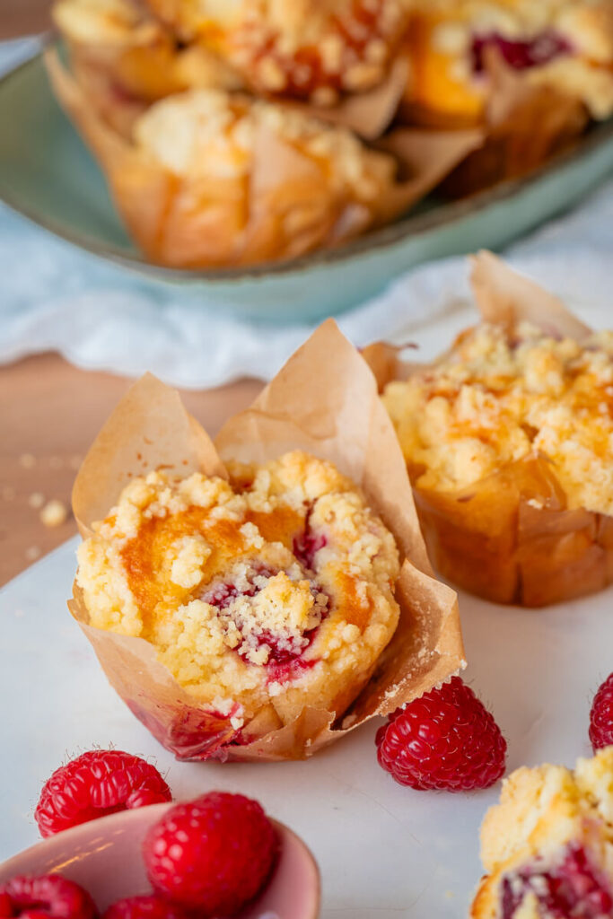 Himbeer Muffins mit Streuseln