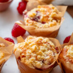 Himbeer Muffins mit Streuseln