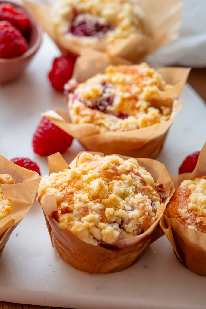 Himbeer Muffins mit Streuseln