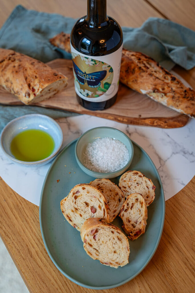 Zwiebelbaguette mit Röstzwiebeln